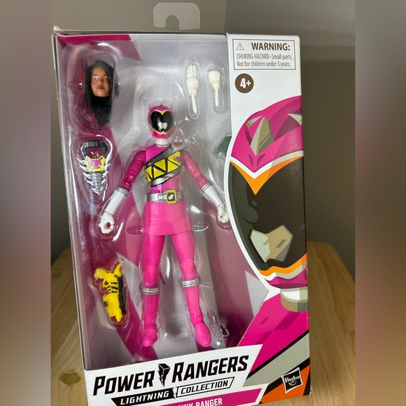 Toy Figurine 2022 Pink Power Rangers Lightning Collection Action Figure New - Picture 2 of 4